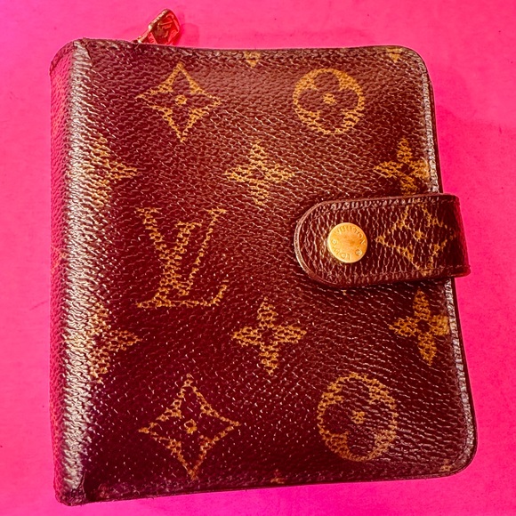 Louis Vuitton Monogram Brown Wallet 4x4 compact - Picture 3 of 12
